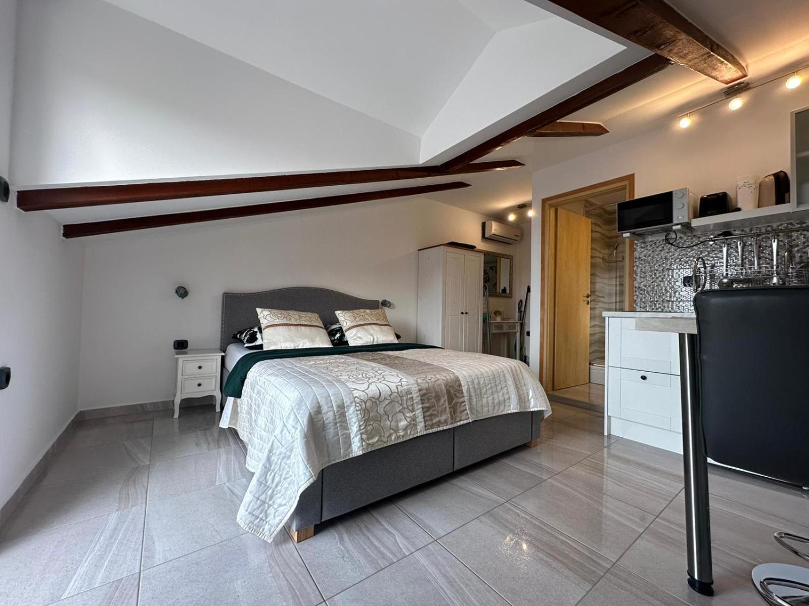 Apartments Prpic 1,Senj Senj  Dış mekan fotoğraf