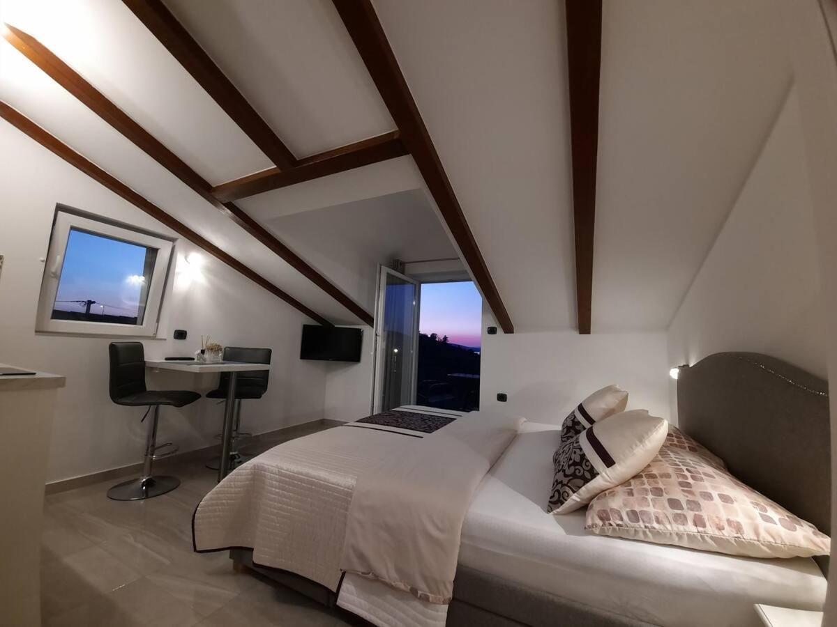 Apartments Prpic 1,Senj Senj  Dış mekan fotoğraf