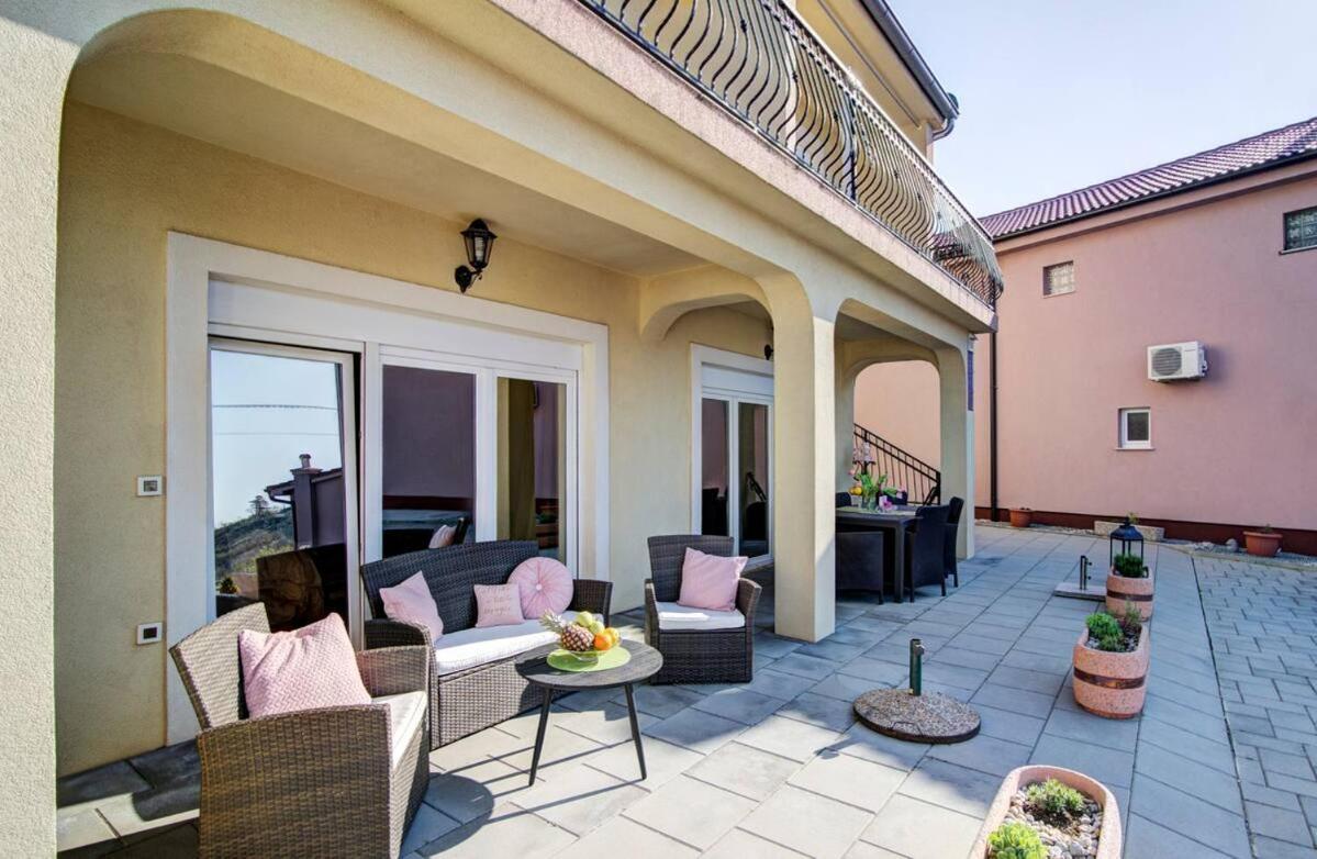 Apartments Prpic 1,Senj Senj  Dış mekan fotoğraf