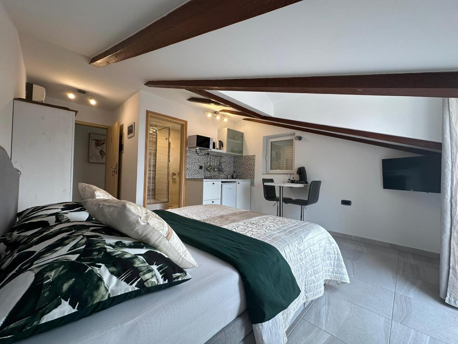 Apartments Prpic 1,Senj Senj  Oda fotoğraf